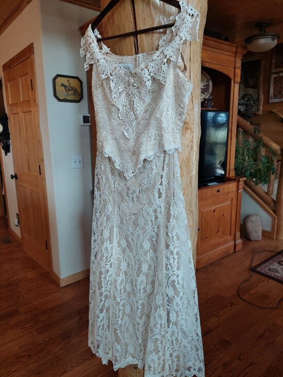 Loralie Dresses & Skirts - Loralie Originals, Vintage 2 piece lace skirt and top set, Ivory color, size 14